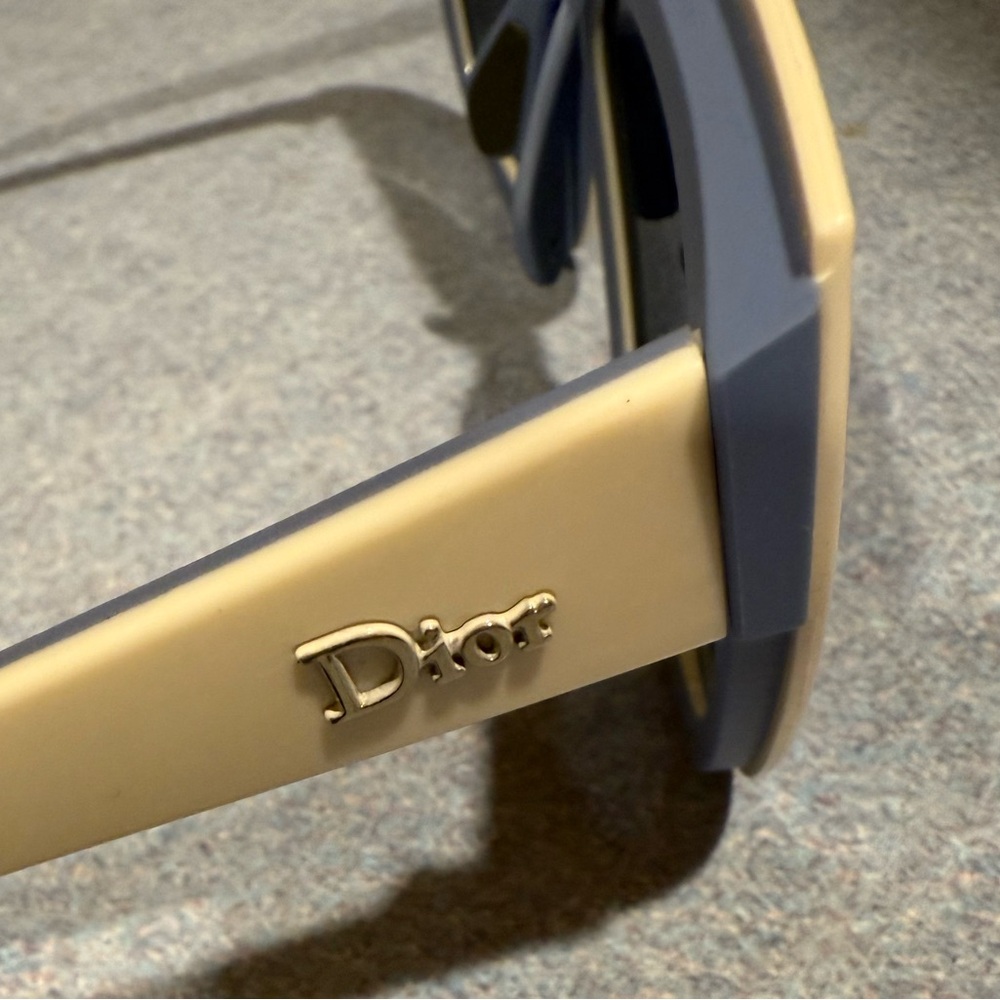 Dior Elegant Cream & Blue Sunglasses - Picture 7 of 8